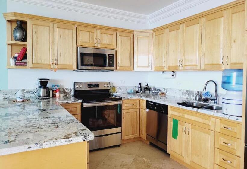 דירת חדר נוף לים, Azure Rosarito Rental