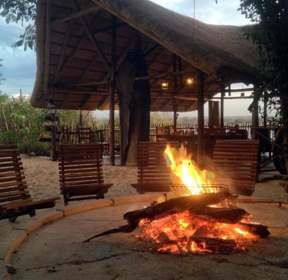 غرفة قياسية, Caprivi Houseboat Safari Lodge