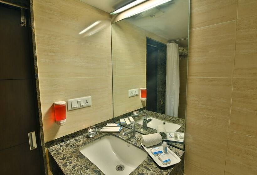 غرفة ديلوكس, Clarks Collection Vadodara