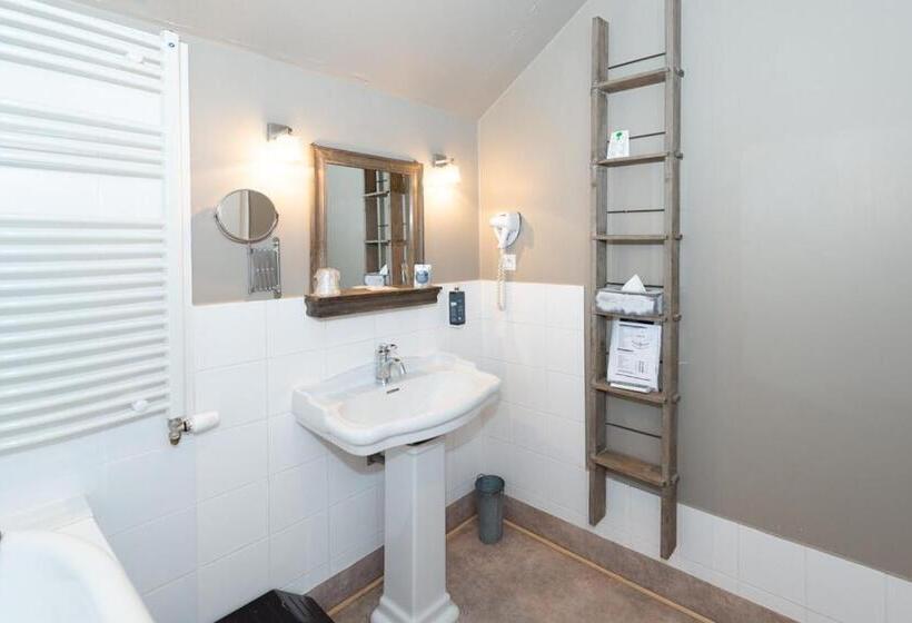 חדר סטנדרט עם ג'קוזי, Le Gingko   Hotel Du Golf Parc Robert Hersant