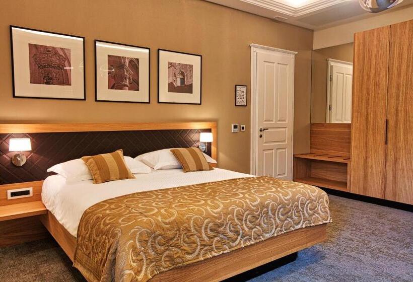 Номер Deluxe с Балконом, Boutique Villa Filaus