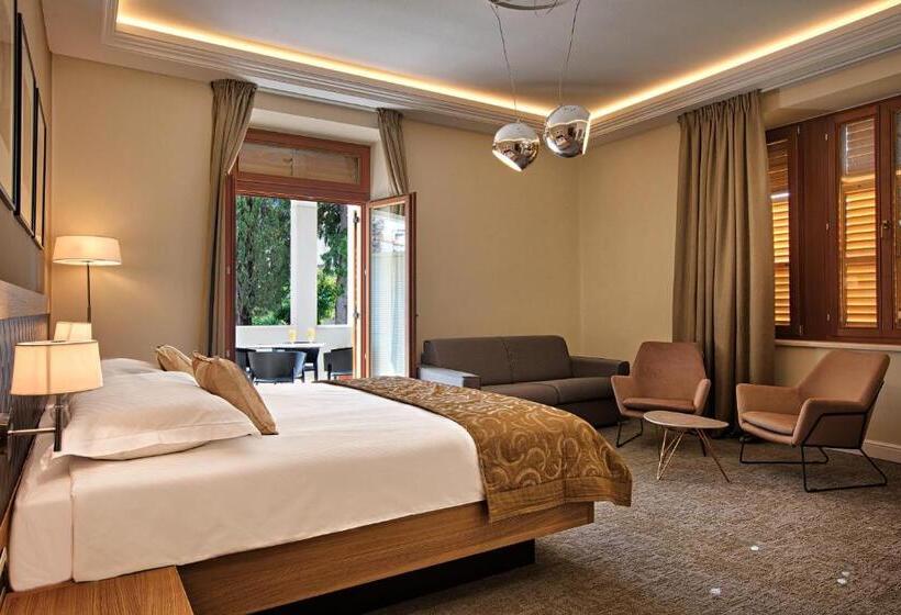 Номер Deluxe с Балконом, Boutique Villa Filaus