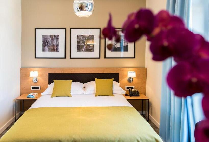 Номер Стандарт с Балконом, Boutique Villa Filaus