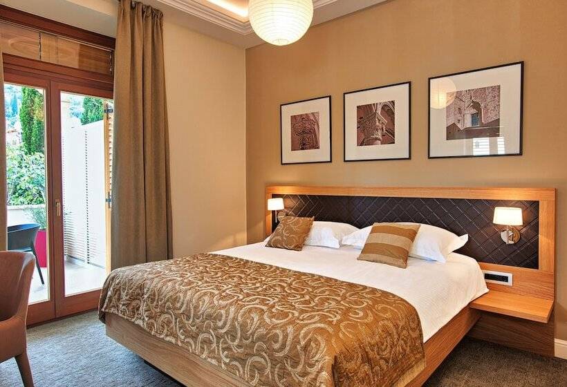 Номер Deluxe с Балконом, Boutique Villa Filaus