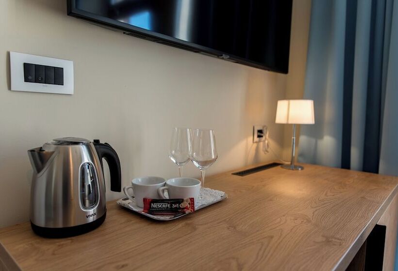 Номер Стандарт с Балконом, Boutique Villa Filaus