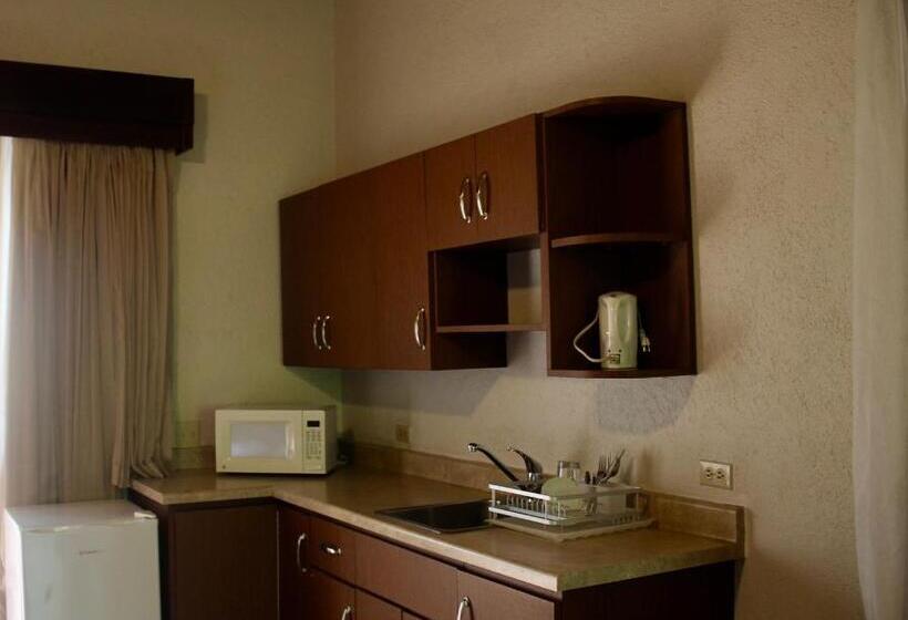 سوئیت با بالکن, Villa Therese