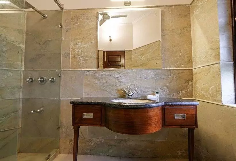 スイート, Welcomheritage Taragarh Palace