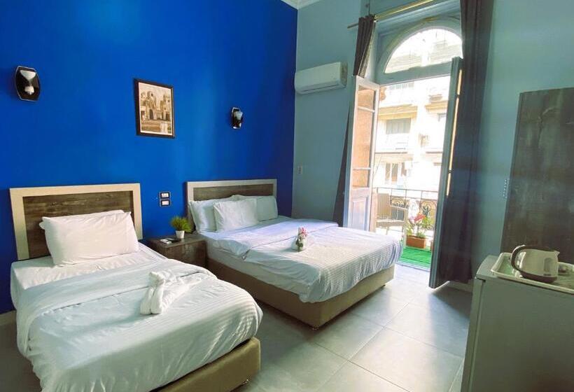 اتاق استاندارد سه نفره, The Australian Hostel