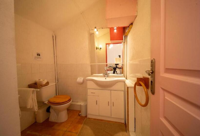 스탠다드 룸, Les Copains à Bord