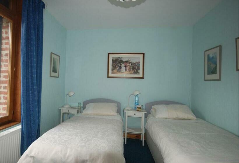 Standard Værelse, The Silent Picket