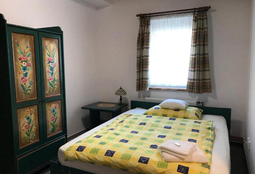 חדר סטנדרט, Bendovský Dvůr