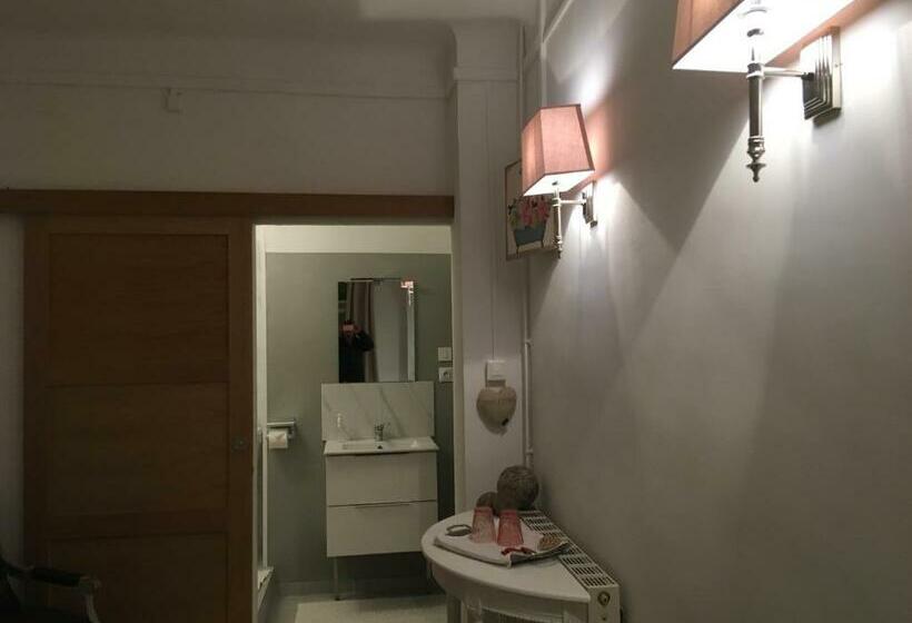 スタンダード4人部屋, Auberge De Marie