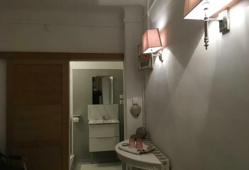 スタンダード4人部屋, Auberge De Marie