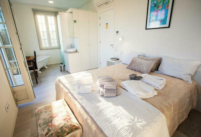 ガーデンビュースイート, Fonte Velha