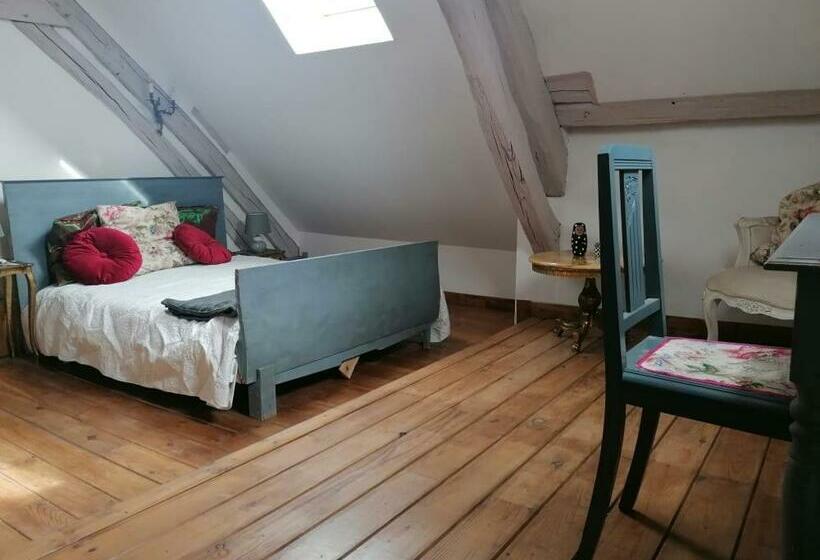 Номер Стандарт, Hôtellerie Jardiniers Gourmands