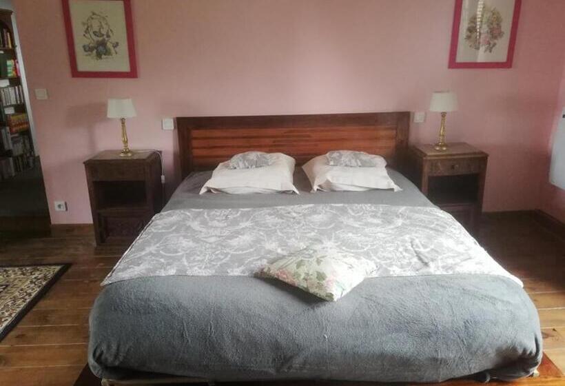 Семейный Номер Вид на Сад, Hôtellerie Jardiniers Gourmands