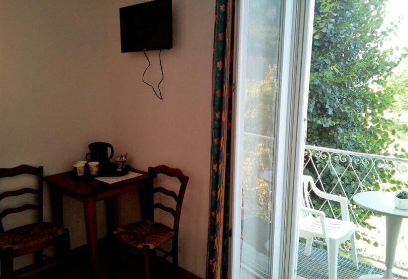 غرفة عائلية, Le Relais Des Cavaliers