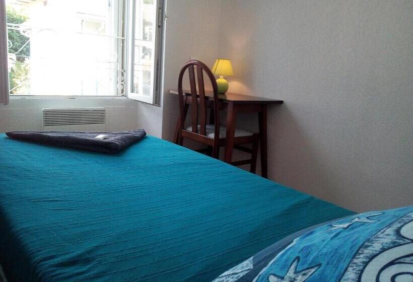 غرفة عائلية, Le Relais Des Cavaliers