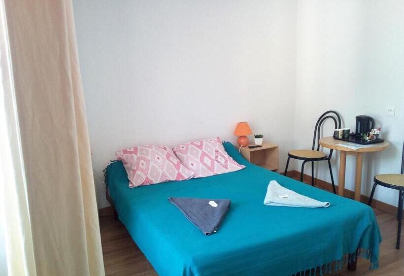 غرفة قياسية مع حمام خارجي, Le Relais Des Cavaliers