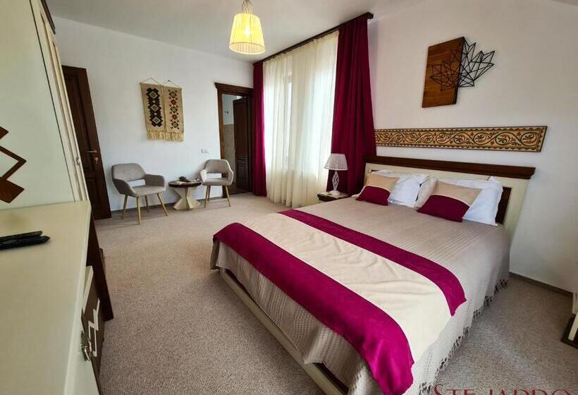 غرفة ديلوكس, Stejarro Conac Moldovenesc