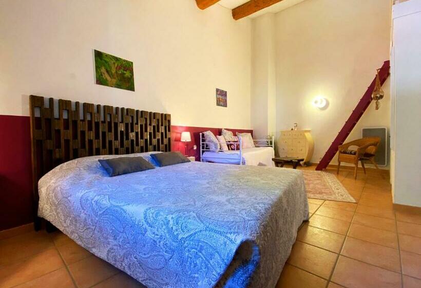 غرفة قياسية, Orangerie De Cardet   Maison D Hôtes   B&b