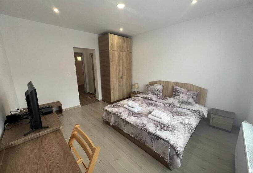 Дом 1 Спальня, къща за гости давидковска река