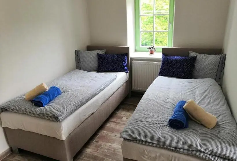Standard-huone Parveke, Penzion Na Farmě