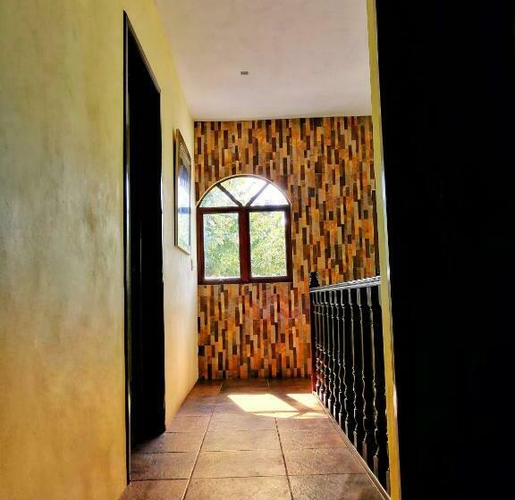 Семейный Номер Вид на Сад, Saak Luúm Ruta Puuc