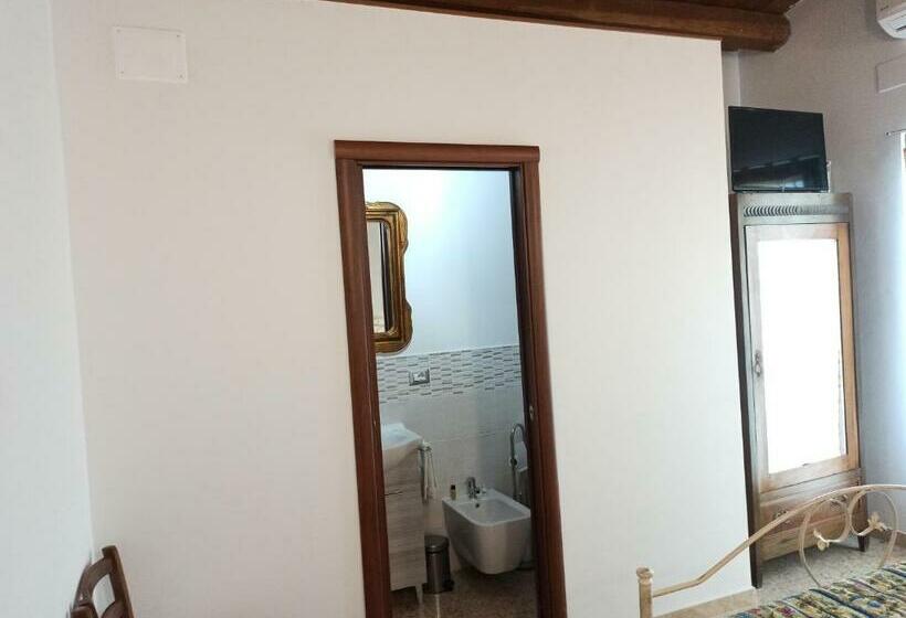 Номер Стандарт, Alvearedirita