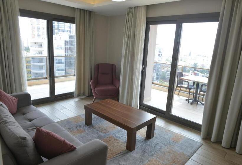 جناح مزود بتراس, Anemon Kent Mersin Otel