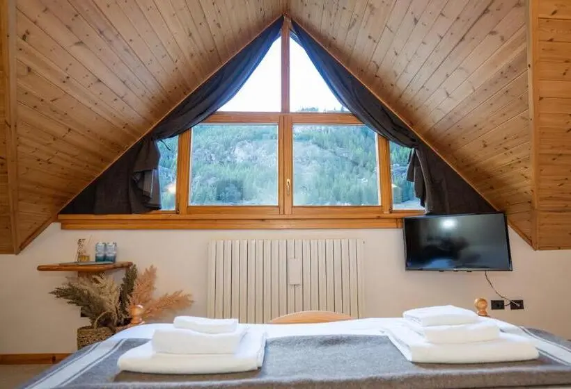 マウンテンビュースタンダードルーム, Fior Di Roccia   Valmalenco   Hotel & Mountain Restaurant