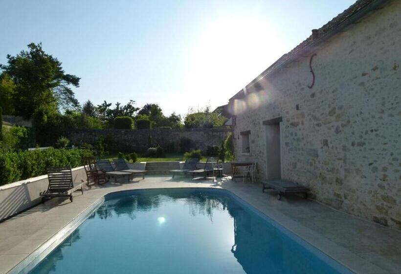 جناح مزود بحمام سباحة, Casa La Rosa & Spa