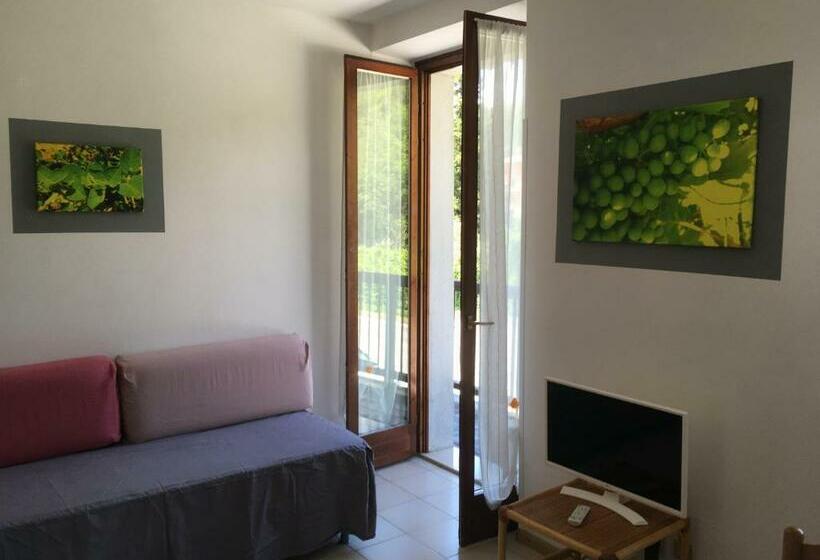 סוויטה עם מרפסת, Casa St Uldarico