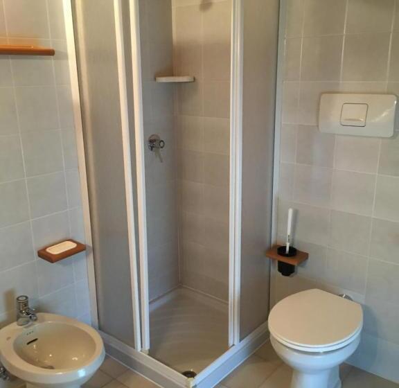 דירת חדר, Casa St Uldarico