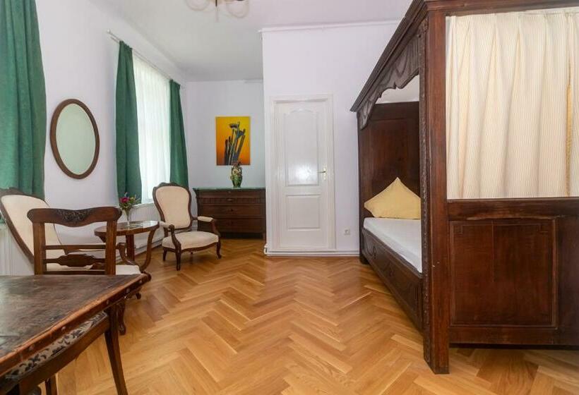 חדר סטנדרט, Flanderhof Manor