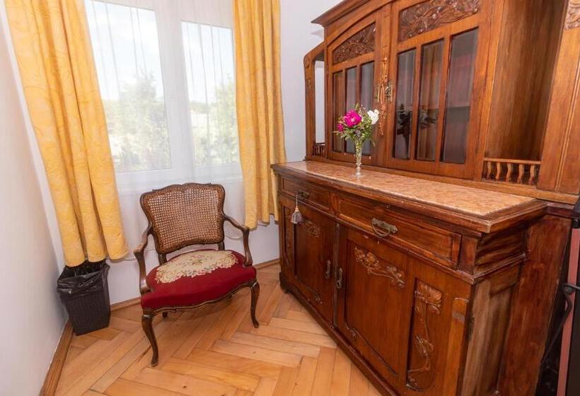 חדר סטנדרט, Flanderhof Manor