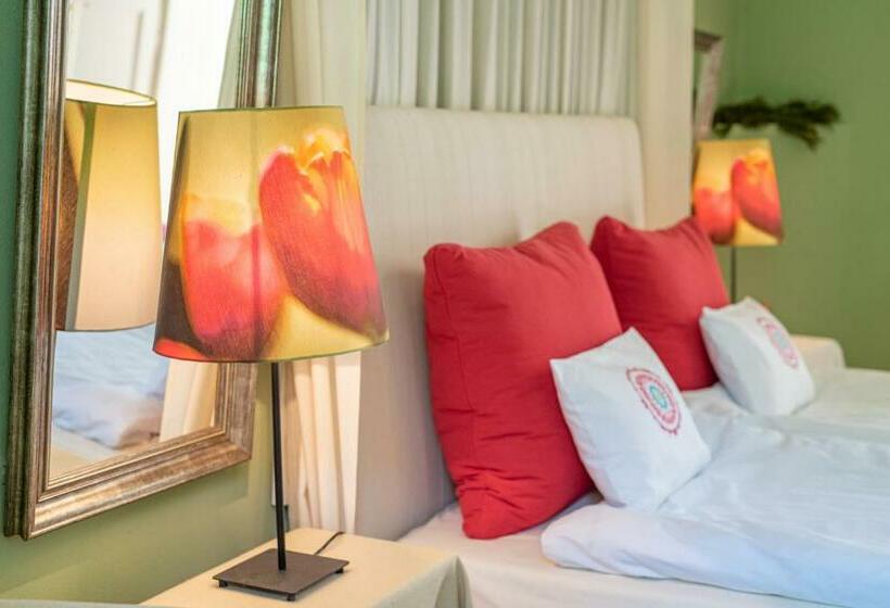 Номер Superior Кровать Кинг, Svastics Kúria