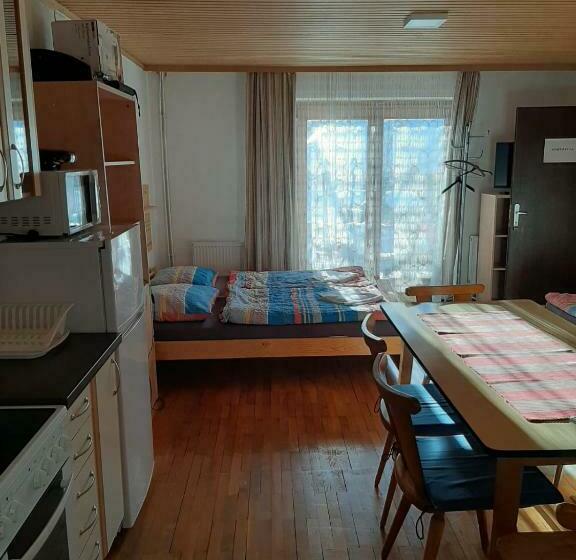 带1个卧室的公寓, Rulfik