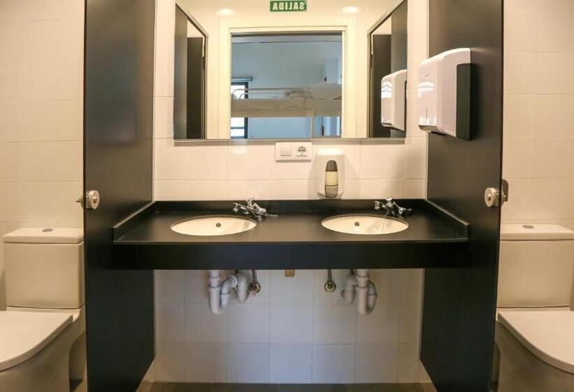 스탠다드 룸 공동 욕실, Aterpe Kanpezu Hostel