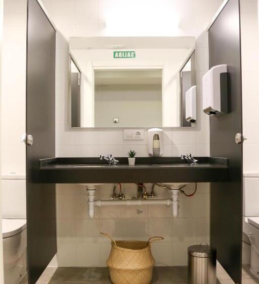 공동 객실, Aterpe Kanpezu Hostel