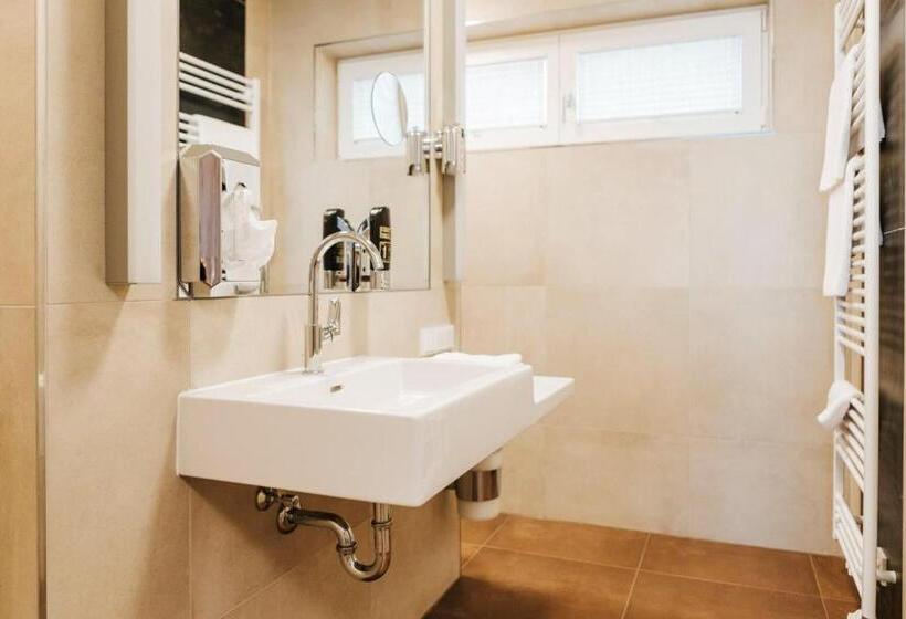 バルコニー付きデラックスルーム, Gasthaus Kickmaier Höfler Zirkl Og