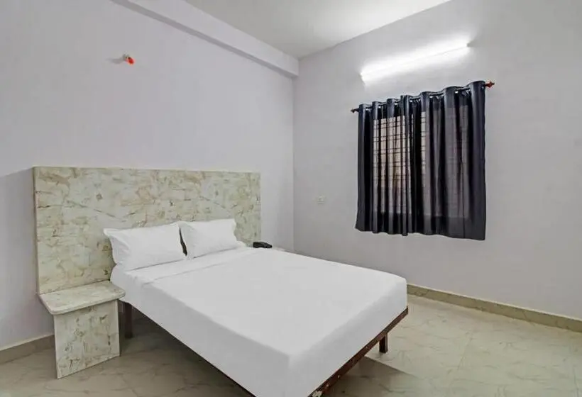 トリプルクラシックルーム, O Rahul Service Apartment