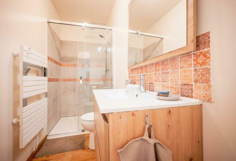 Номер Стандарт, Chambres Et Table D Hôtes Les Jardins De La Longagne