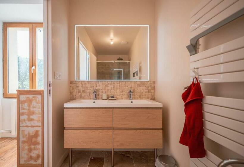 Семейный Номер, Chambres Et Table D Hôtes Les Jardins De La Longagne