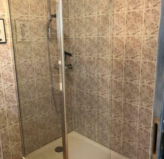 デラックスルーム, Chez Anidé