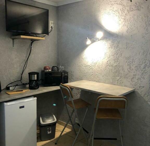 デラックスルーム, Chez Anidé