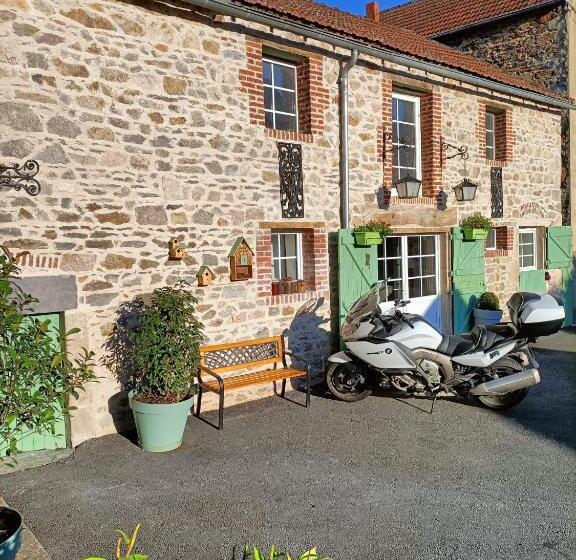 חדר סטנדרט, La Grenouille Amoureuse