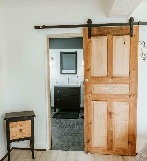 Номер Стандарт, Relais Des Combrailles
