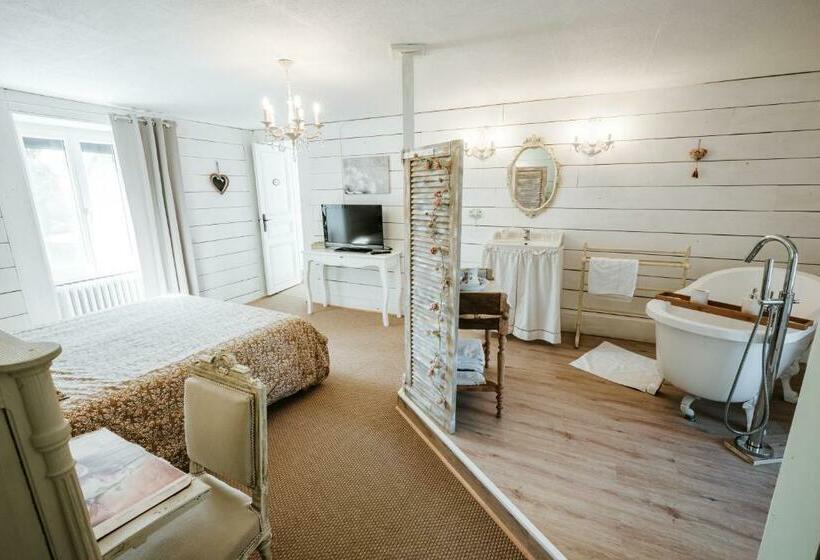 Номер Стандарт Вид на Сад, Relais Des Combrailles