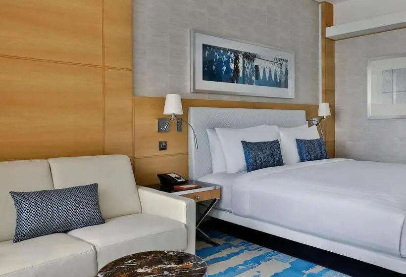 اتاق لوکس با تخت بزرگ, Marriott Resort Palm Jumeirah, Dubai